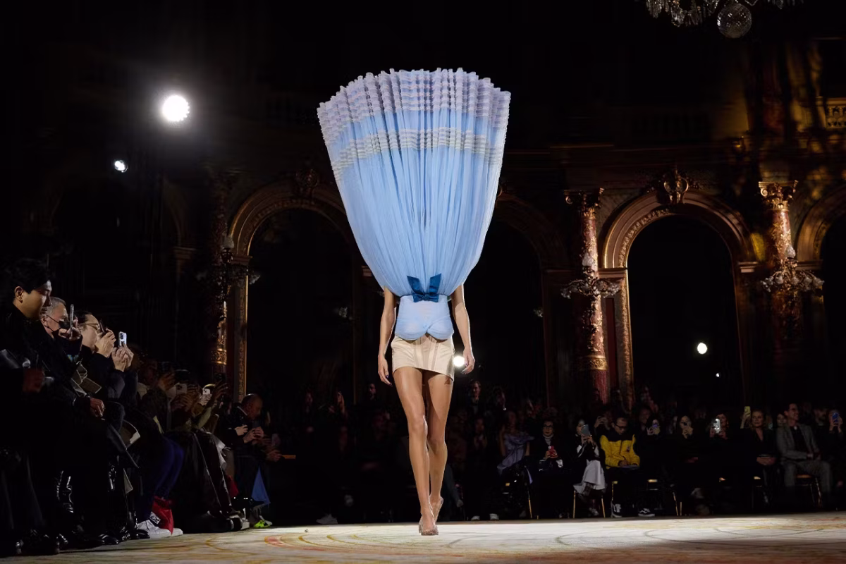 Journalism Predicts Fashion Trends